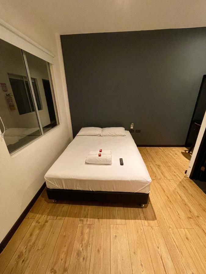 Zugi Inn Hotel Leticia Eksteriør billede
